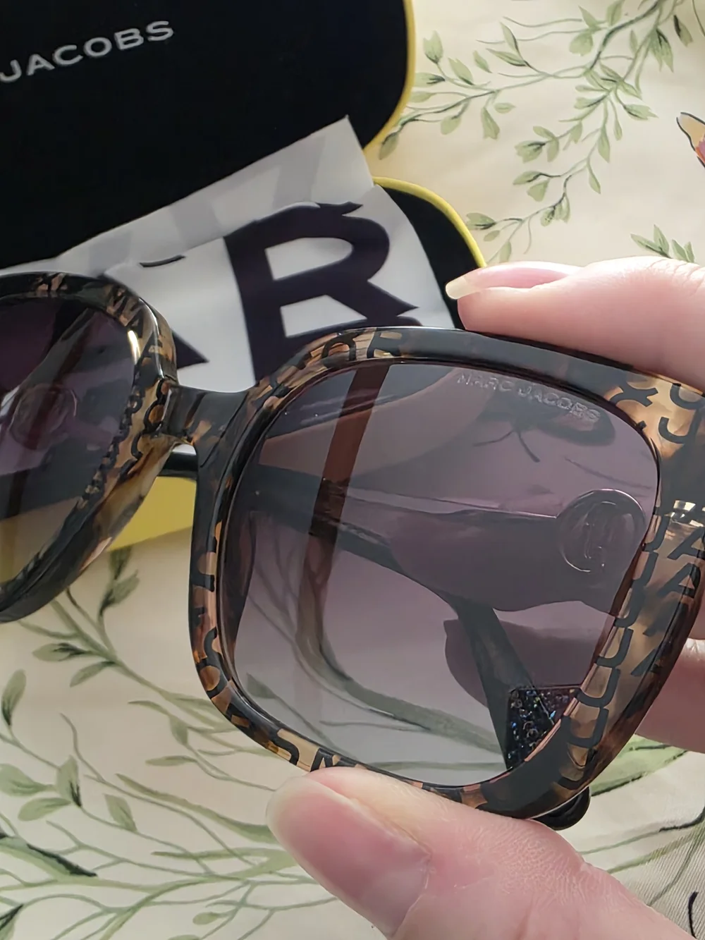 NWOT Marc Jacobs MARC 727/S Signature Logo Print Square Sunglasses Gold CAT 3